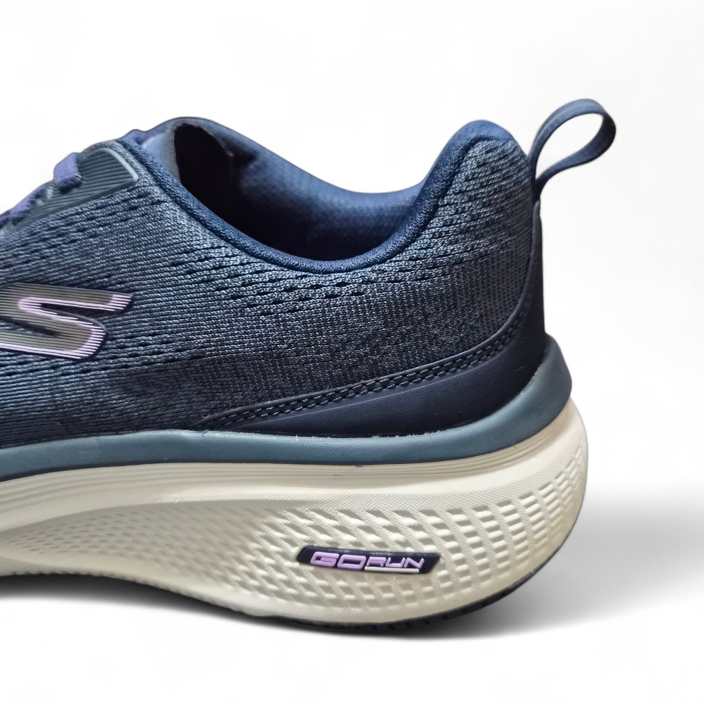 Skechers Women's GO Run 2.0 Elevate Ombre Sneakers Navy/Lavender Size 10 Wide - Picture 6 of 13